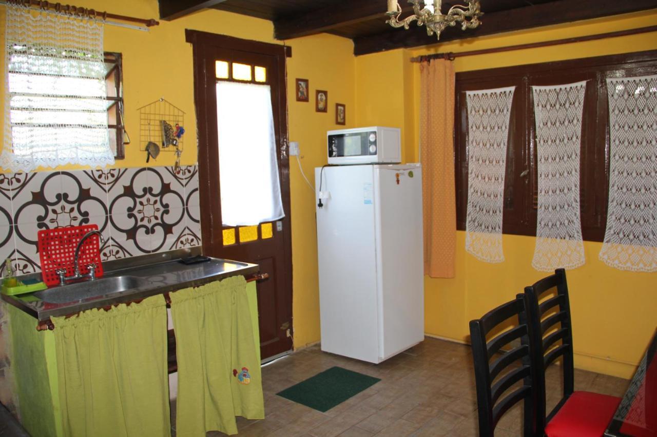 Posada De La Rosarito Hotel Brandsen Ngoại thất bức ảnh