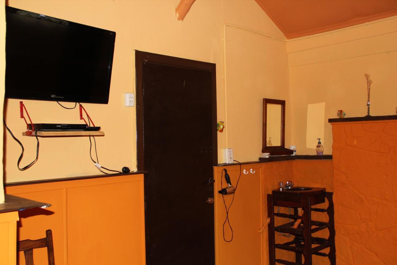 Posada De La Rosarito Hotel Brandsen Ngoại thất bức ảnh